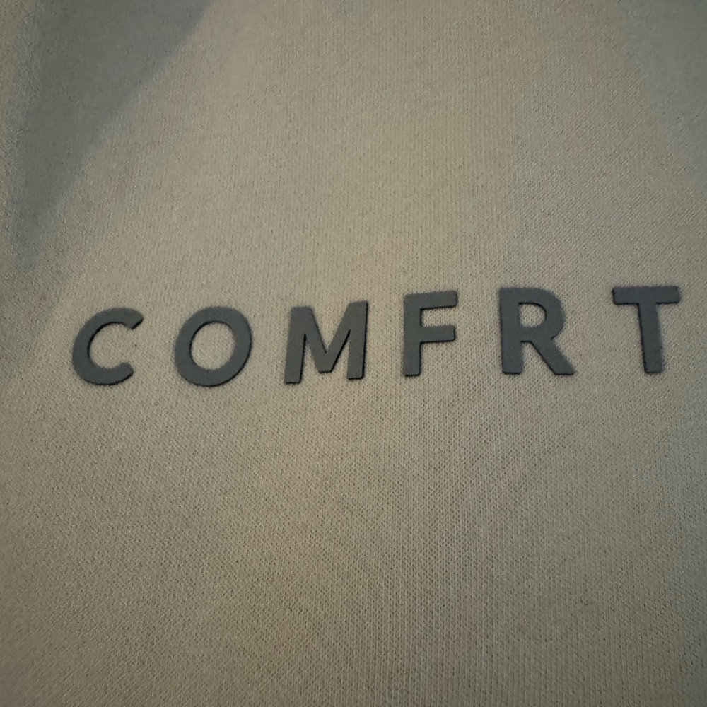 Comfrt Cream Sweatpants - Picture 4 of 4